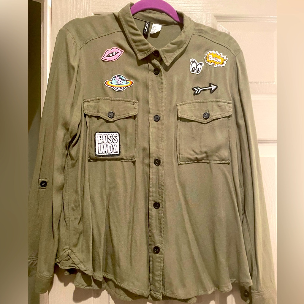 Women’s Fun Button Down